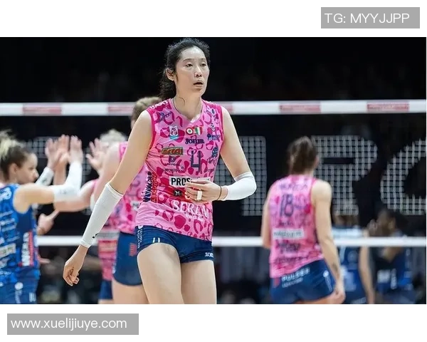 中国女排应供认已下滑，下一年重点是亚锦赛！应召回朱婷袁心玥